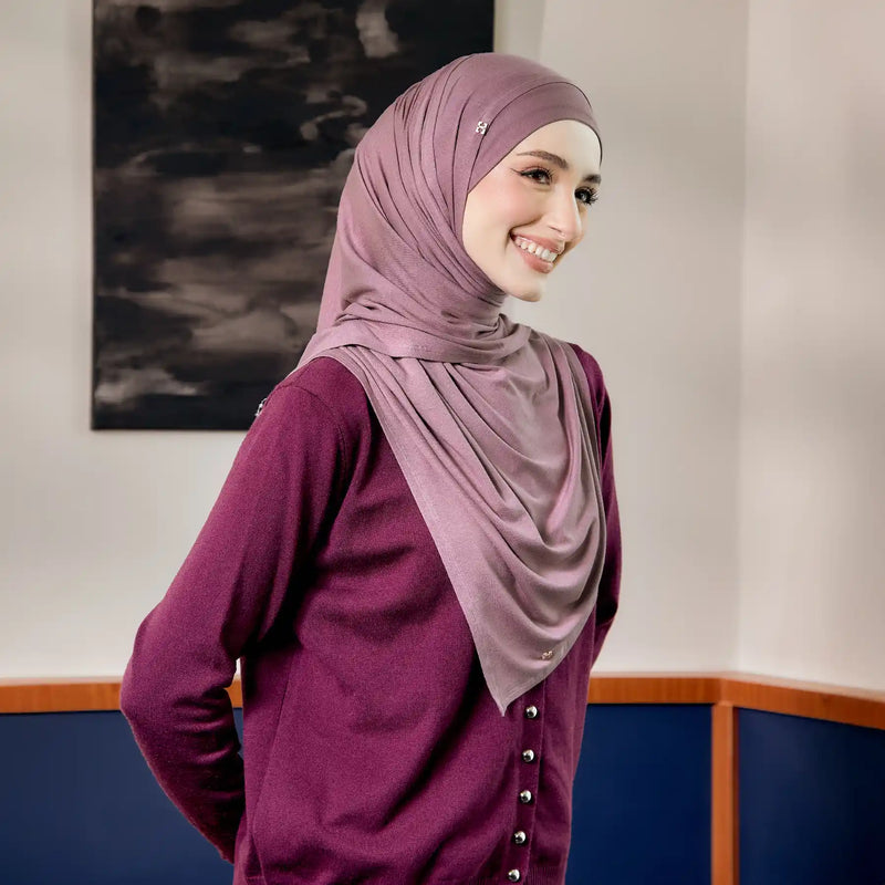 SE-JEZMIN in ROSY BROWN