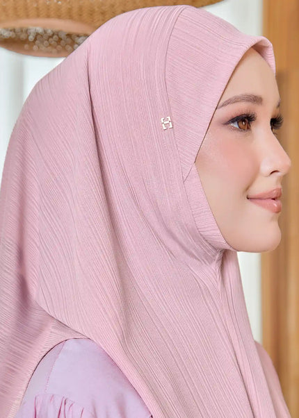 SO-HELENA in VEILED ROSE
