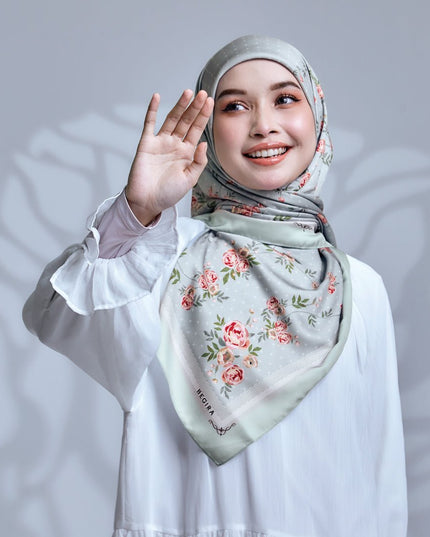 PS-TIMELESS MATTE SATIN in MINTY GRAY