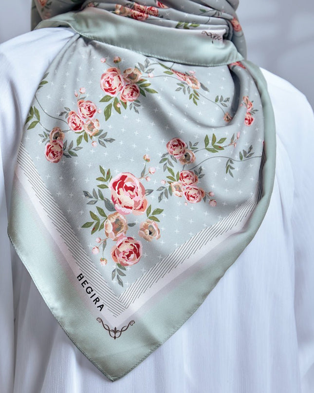 PS-TIMELESS MATTE SATIN in MINTY GRAY