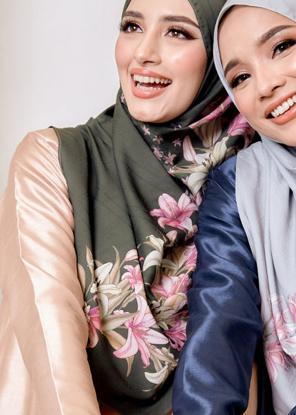 KEENLY-SO LILY in DARK OLIVE