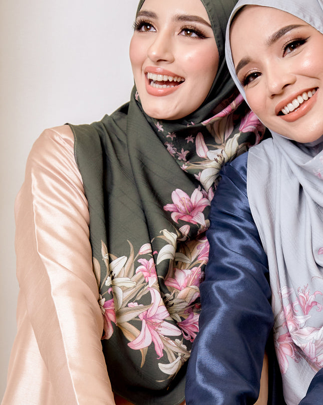 KEENLY-SO LILY in DARK OLIVE