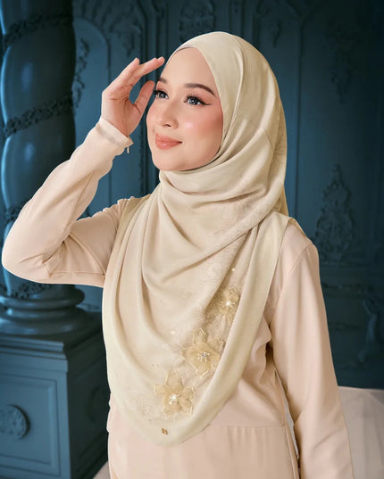 TWEELY-SO LUXE HANAMINA in CLOUD CREAM