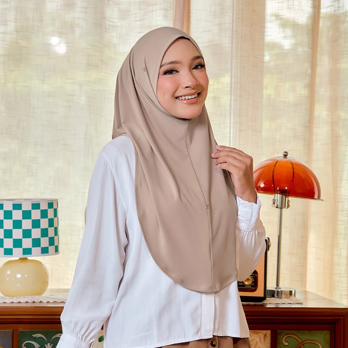 SO-ELESSIA in LATTE