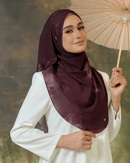 FAIRY-SO BELGRADE in RED MAHOGANY