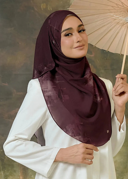FAIRY-SO BELGRADE in RED MAHOGANY