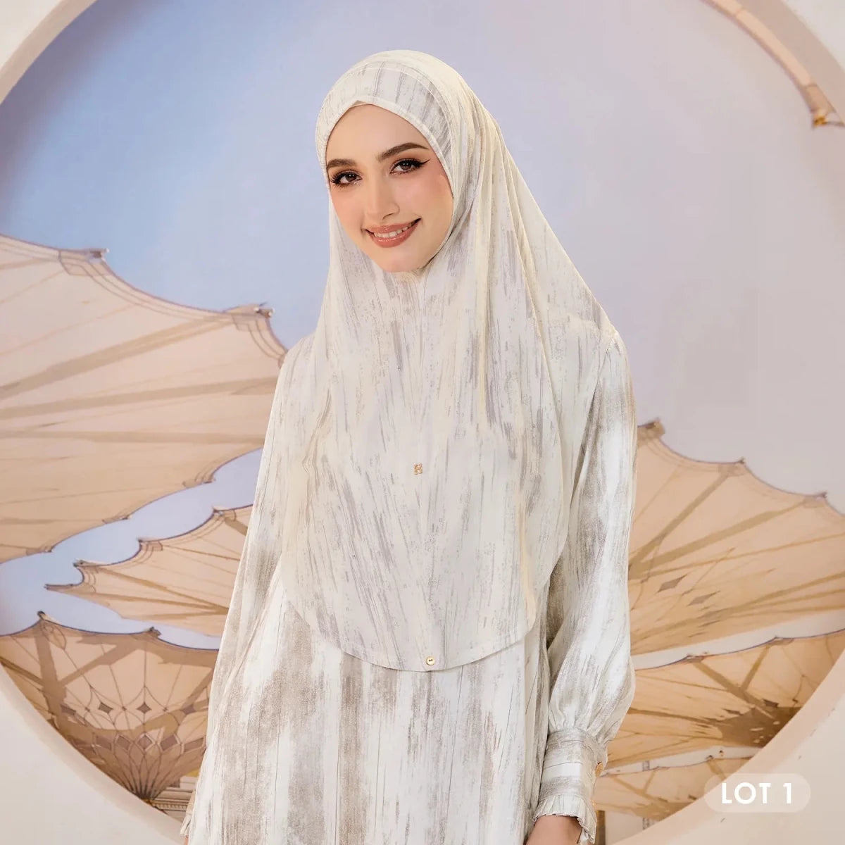 SO-MARJAN TWILL NC MAWJEENA in OFF WHITE