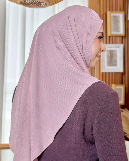 SO-HELENA in HAZY PINK