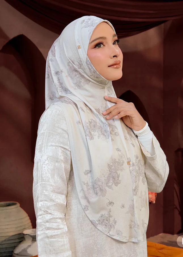 SO-MARJAN TWILL MUNA LOT 2 in OFF WHITE