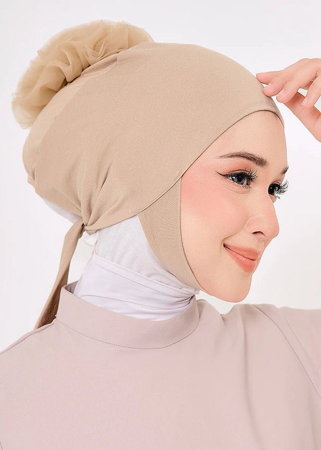 FERN with CHIN in ALMOND