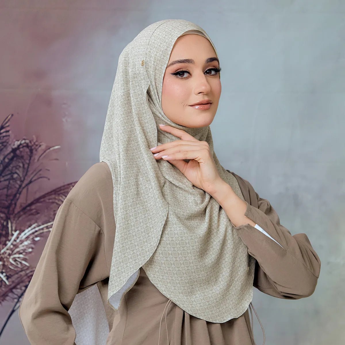 FABLY-SO TRELLIS in KHAKI