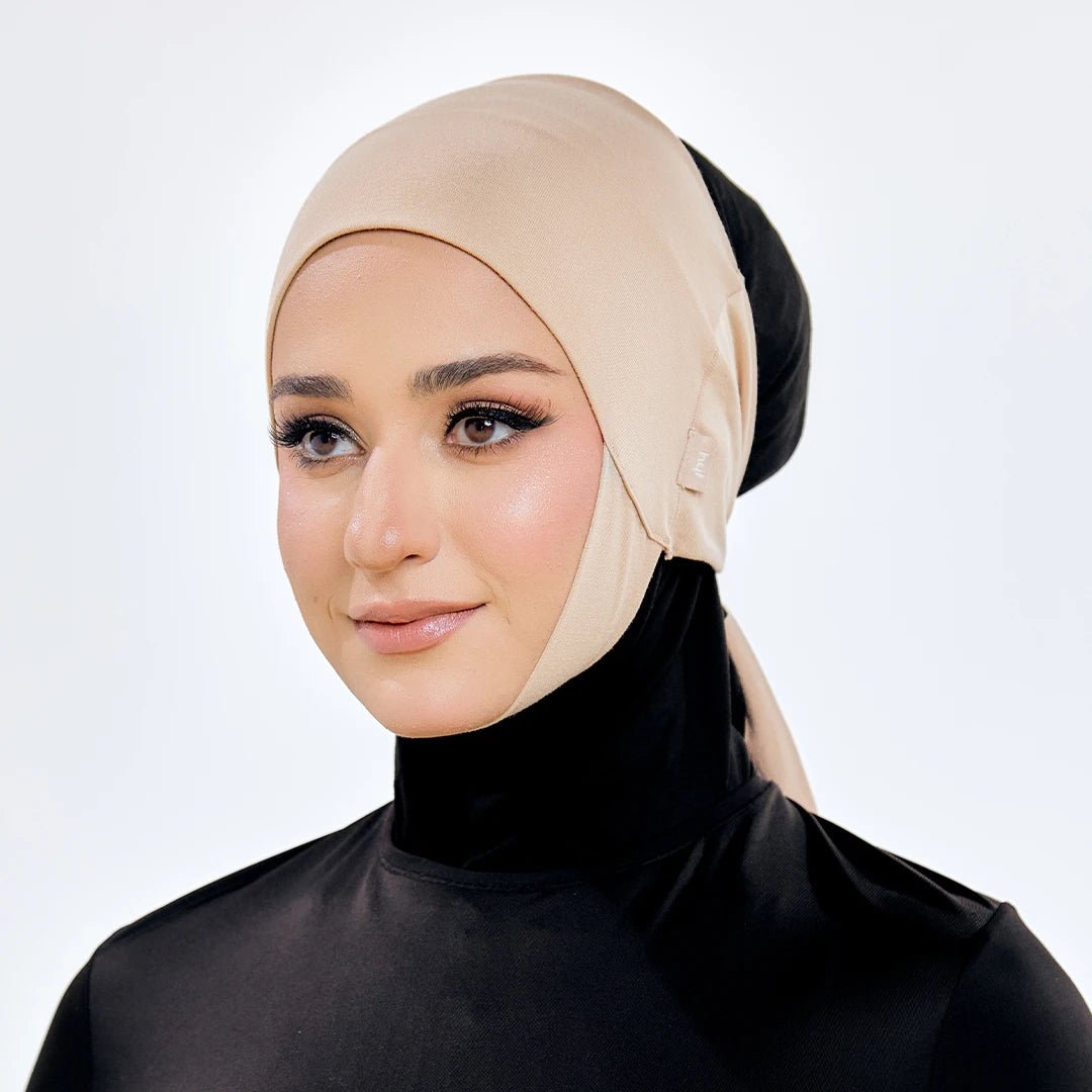 PALOMA with CHIN in ALMOND