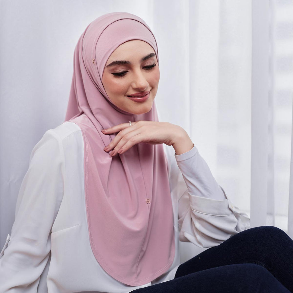 SO-JENNA in PEARL ROSE