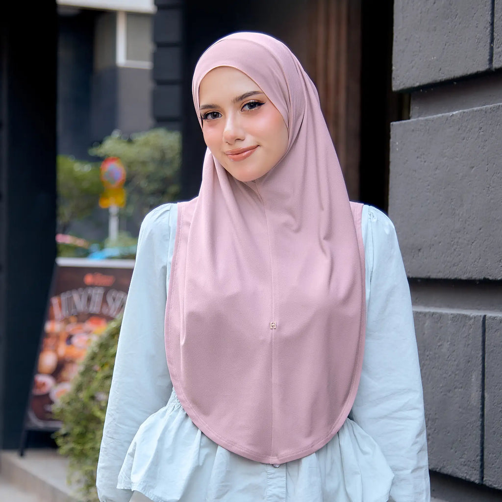 SO-YOUNG in ROSE QUARTZ