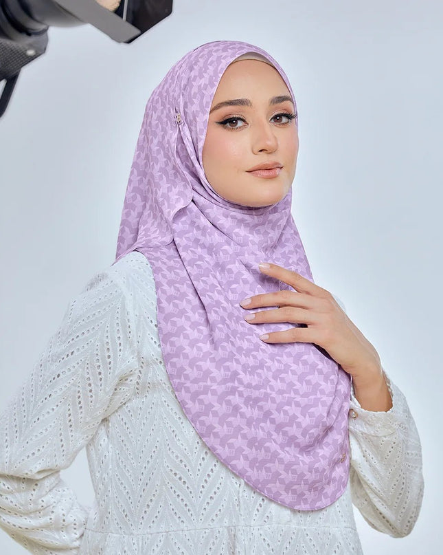 FAIRY-SO MINJI in VIOLET