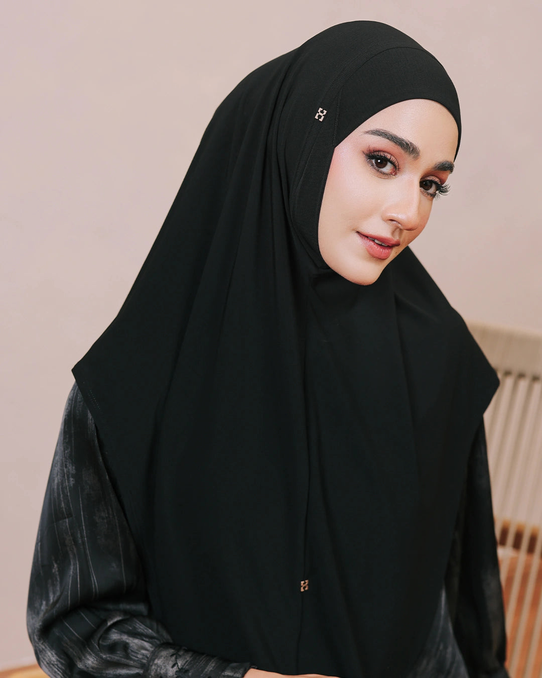 SO-IMANEE COMFORTFLEX in BLACK