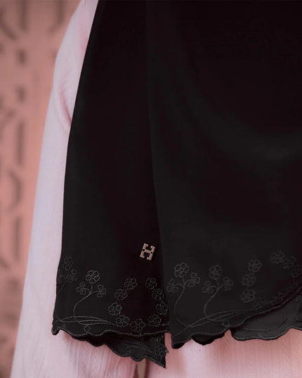 PS-ELENA HALF MOON in BLACK