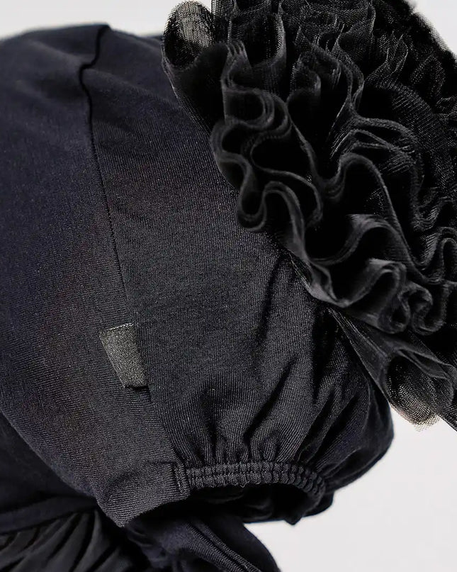 FERN with CHIN in ONYX