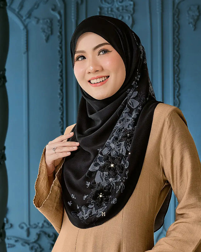 TWEELY-SO LUXE HANAMINA in BLACK