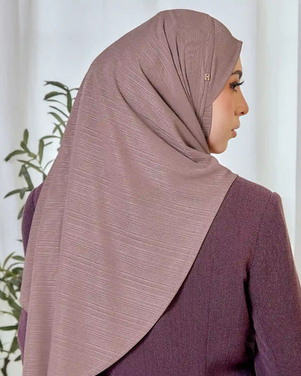 SO-HELENA in PALE TAUPE