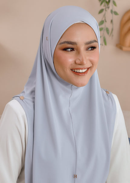 SO-ESSENA in HINTING BLUE