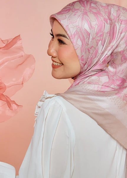 PS-SOFT EMBOSSED SEA OF LILIES in ORCHID PINK