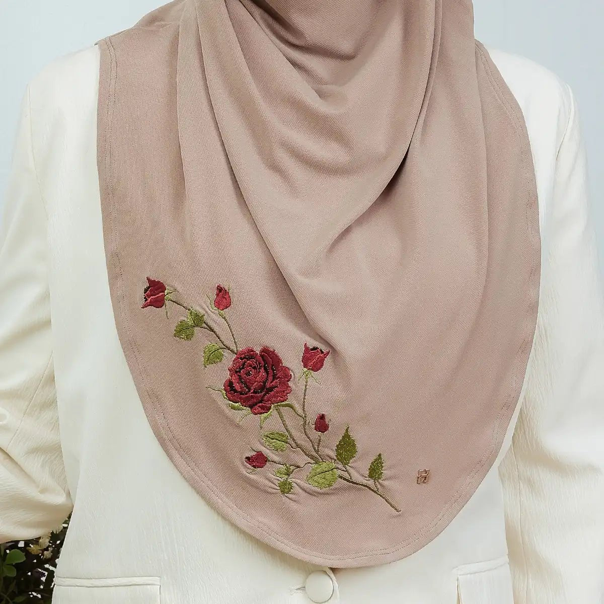 SO-MAREYYA TWC LUXE BRAVE ROSE in ASHWOOD