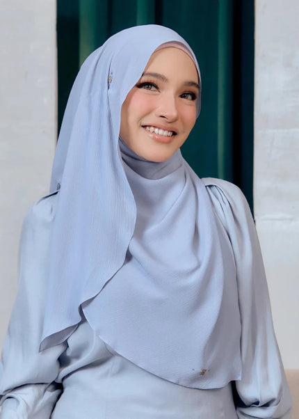 SWEETLY-SO PLAIN in ICE BLUE
