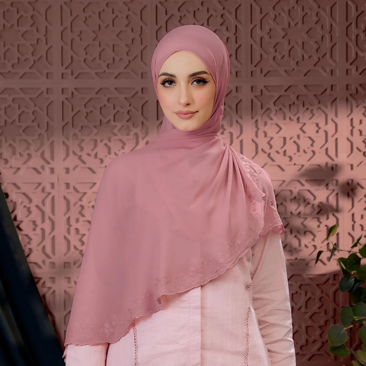 PS-ELENA HALF MOON in TEA ROSE