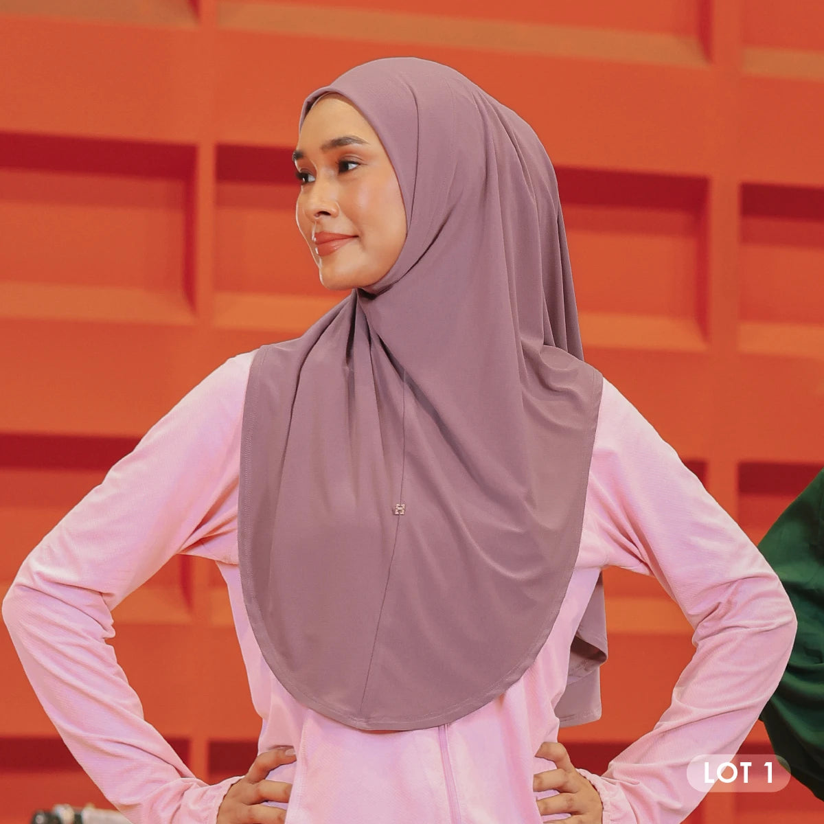SO-ELESSIA in TWILIGHT ROSE