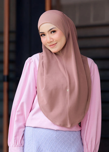 SO-YOUNG in PEACHROSE