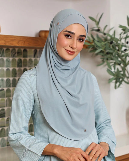 SO-SERENA in ICY BLUE