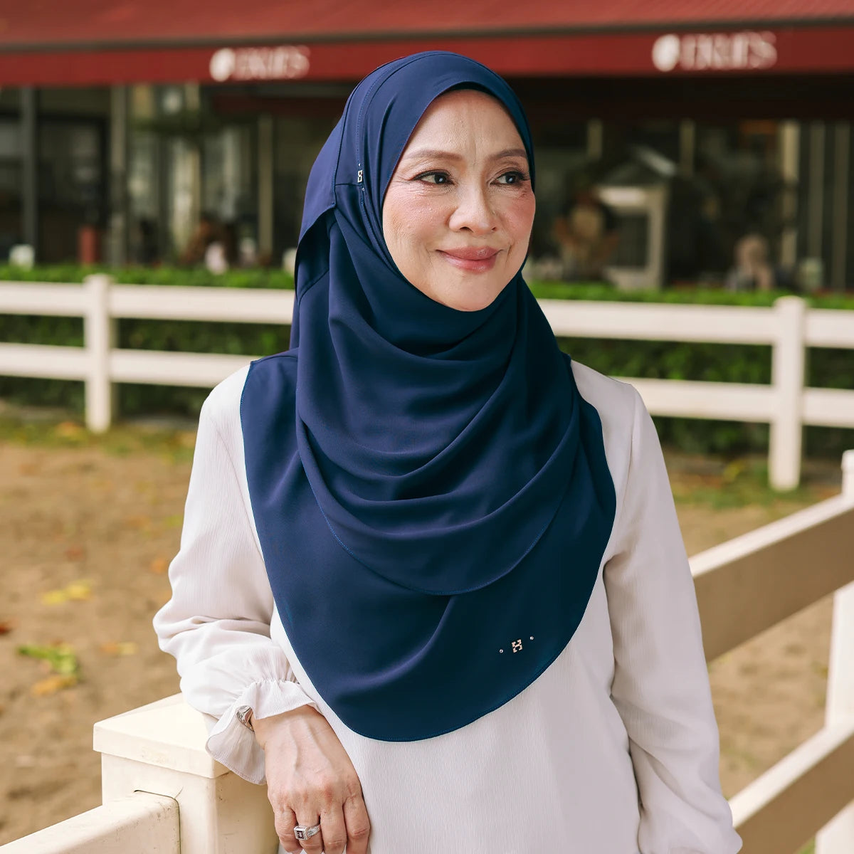 TINSELLY-SO INSTANT in NAVY