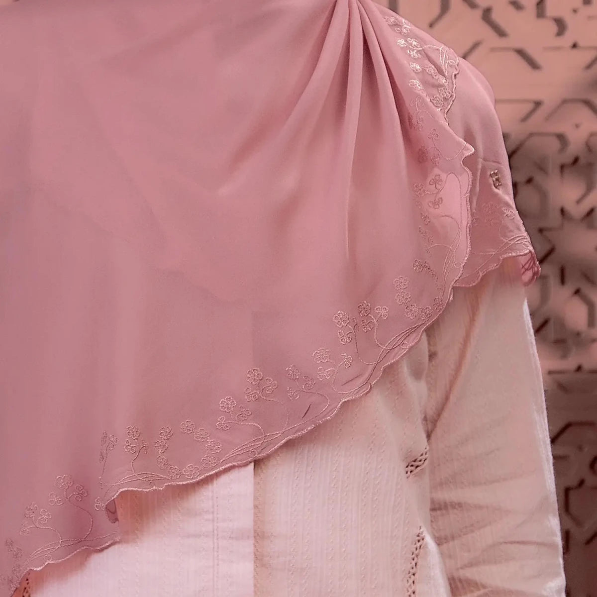 PS-ELENA HALF MOON in TEA ROSE
