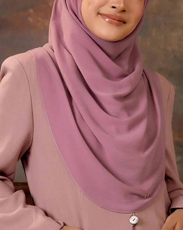 TWEELY-SO PLAIN in THULIAN PINK