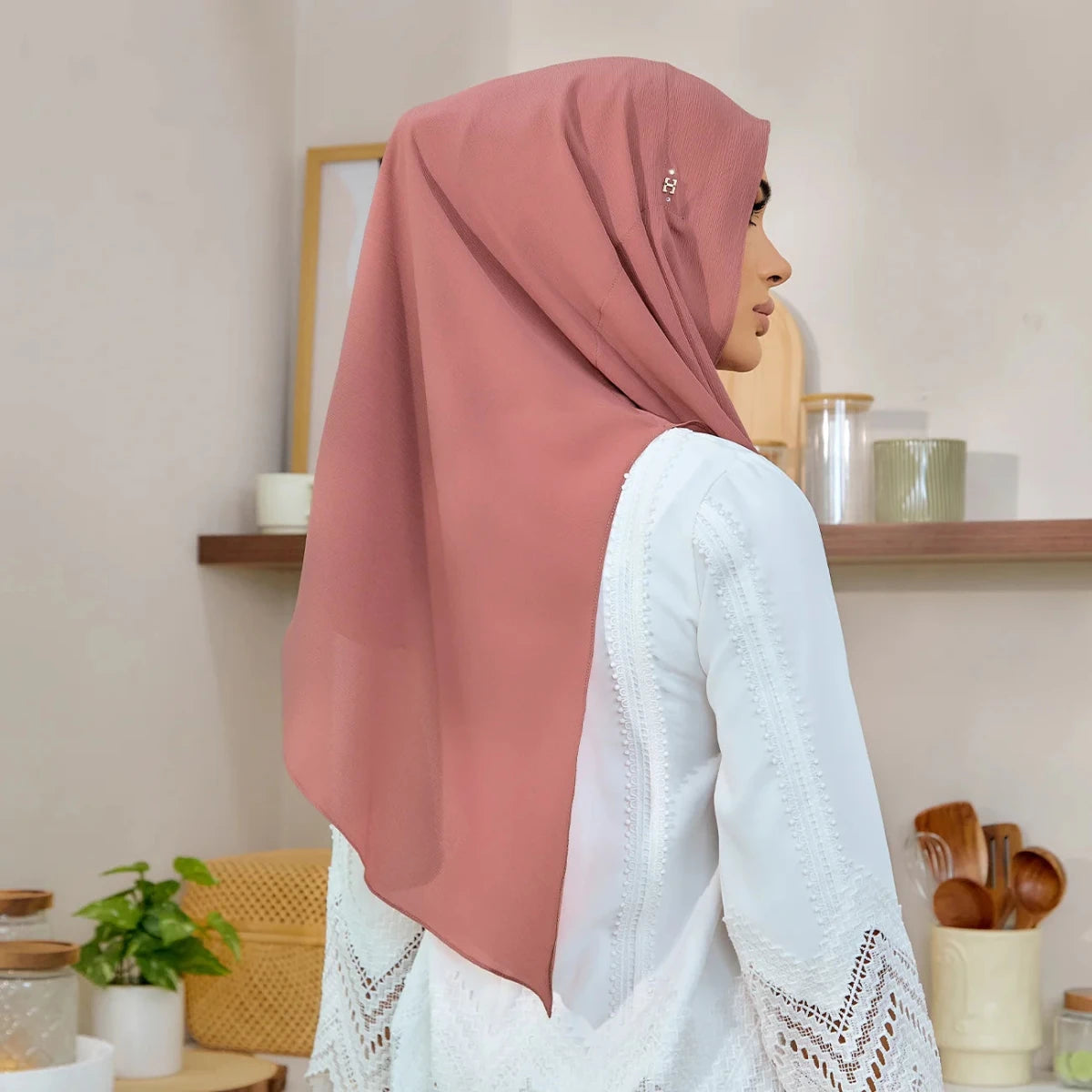 SWEETLY-SO LUXE HANAMEERAN in CLAY ROSE