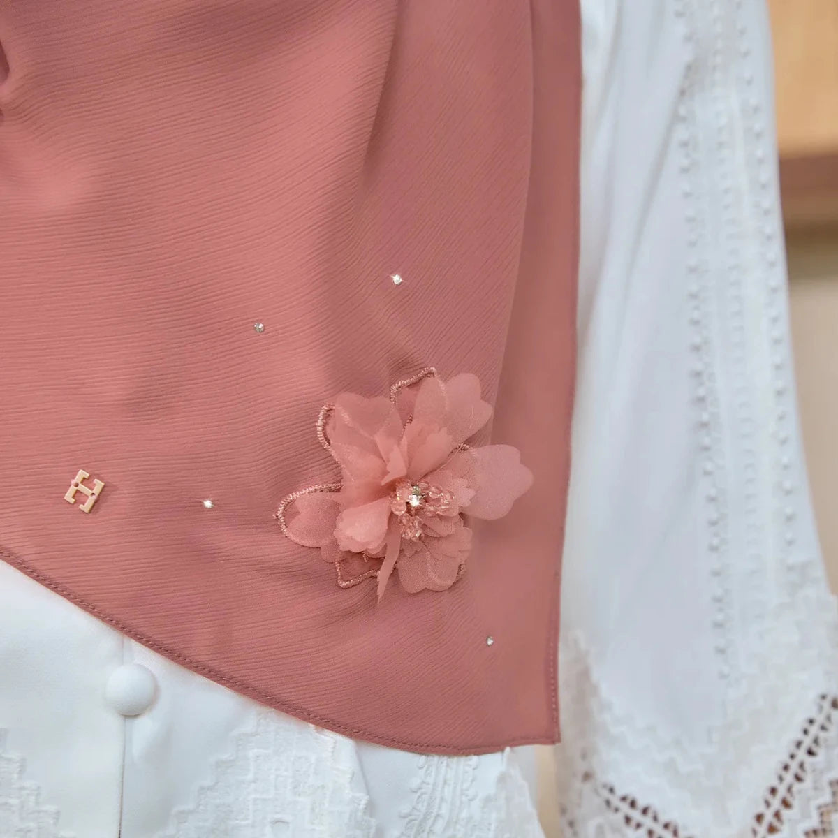 SWEETLY-SO LUXE HANAMEERAN in CLAY ROSE