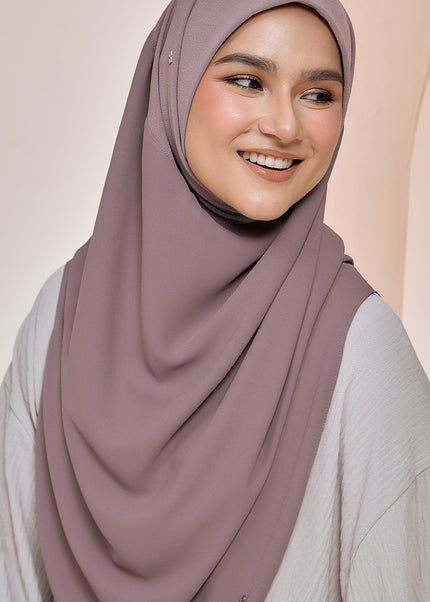 GRACEFULLY-SO PLAIN in ANTLER