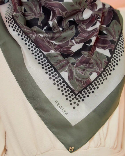 PS-SOFT EMBOSSED SEA OF LILIES in OLIVE