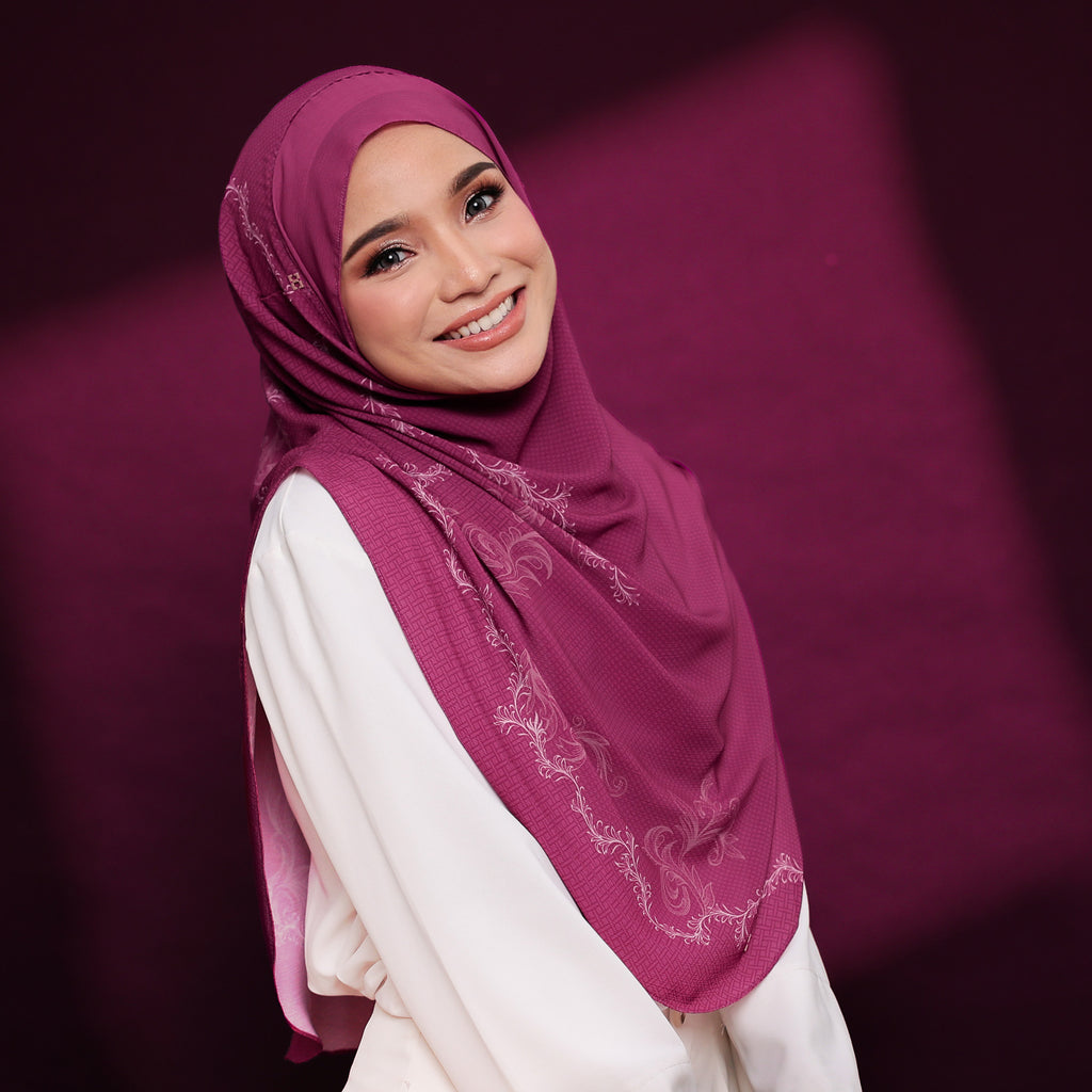 TWEELY-SO CLASSICAL in VELVET