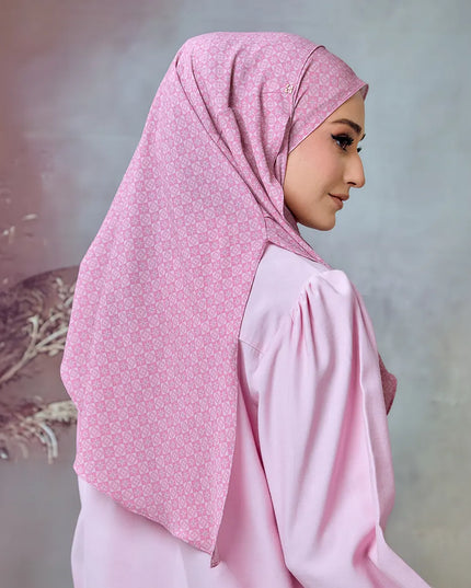 FABLY-SO TRELLIS in BLUSH PINK