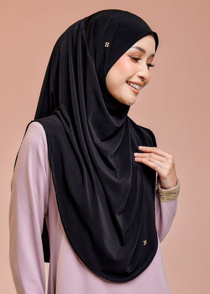 SO-GRACELYN in BLACK