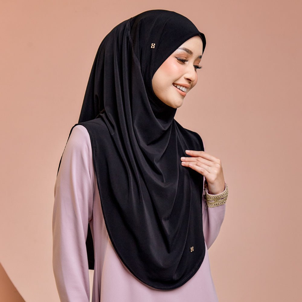 SO-GRACELYN in BLACK