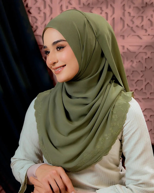 PS-ELENA HALF MOON in MOSS GREEN