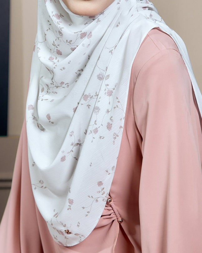 TWEELY-SO BASIC ROSETTE LACE in SWIZZLE