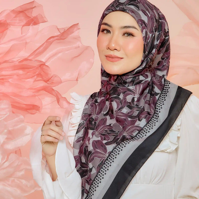 PS-SOFT EMBOSSED SEA OF LILIES in BLACK