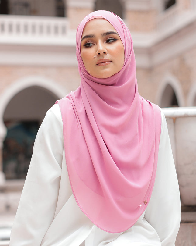 CUTELY-SO in CLOVER PINK