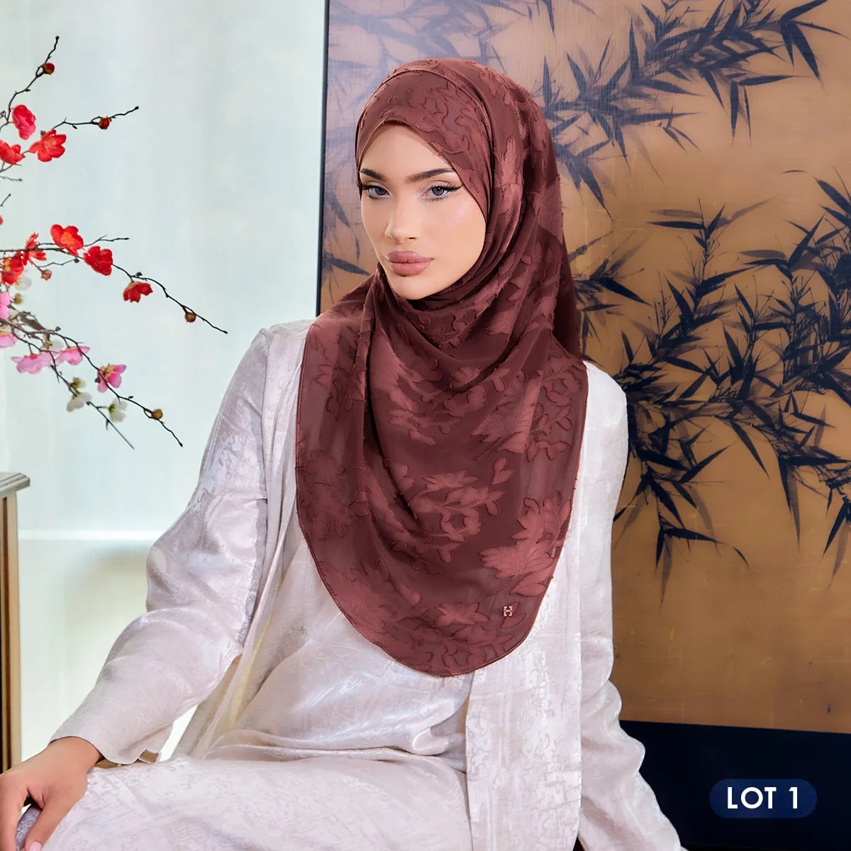 CATALYNA-SO ARABELLA in AUBURN CLAY