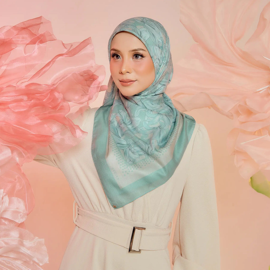 PS-SOFT EMBOSSED SEA OF LILIES in FROSTED MINT