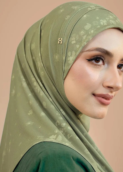 SO-MARJAN TWILL NC SERONERA in PESTO